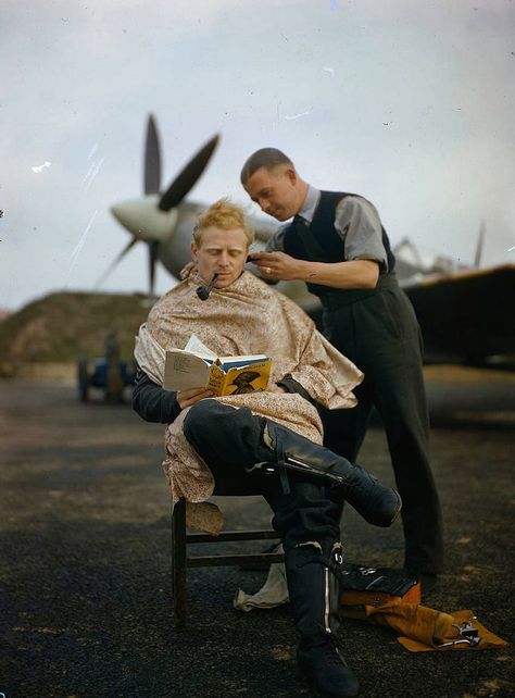 colorizedhistoricalphotos-46 Colorized Historical Photos, Rare Historical Photos, Colorized Photos, Art Of Manliness, Battle Of Britain, A Haircut, Fighter Pilot, Man Up, Kendo