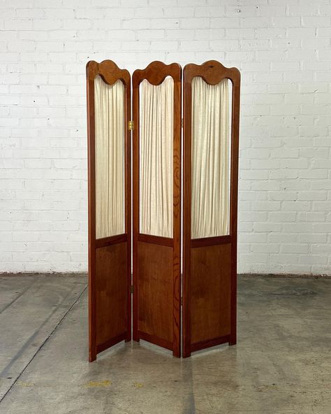 Antique English Style Screen Divider Price: 850 W48 H65 French Room Divider, Room Divider Vintage, Antique Window Room Divider, Vintage Room Divider, Antique Entryway, Room Divider Screen Vintage, Screen Divider, English Decor, Vintage Room