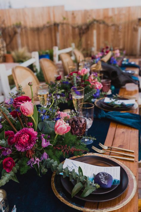 Stars and Moon Inspired Wedding in the Red Rocks of Sedona - Arizona Florist serving Phoenix scottsdale Mesa chandler Flagstaff Prescott - Reception Table with Dark Blue Velvet Linen, purple flowers, and lush garden style centerpieces Moon Inspired Wedding, Jewel Tone Wedding Flowers, Jewel Tone Wedding, Green Bouquet, Sedona Wedding, Navy Bridesmaid Dresses, Red Rocks, Fall Wedding Colors, Wedding Table Settings