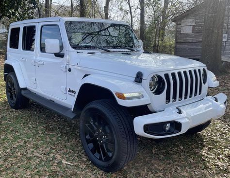 2024 Jeep Wrangler Sahara, Jeep Sahara Unlimited, Jeep Wrangler Colors, White Jeep Wrangler, Jeep Sahara, 2018 Jeep Wrangler Unlimited, Dream Whip, White Jeep, Cars Jeep