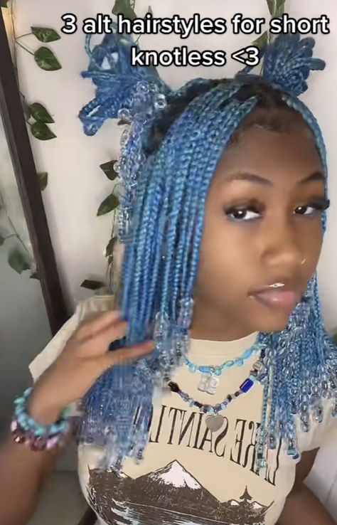 Colorful Box Braids With Beads, Emo Box Braids Hairstyles, Box Braids With Blue Beads, Colorful Braids With Beads, Short Braids With Beads With Color, Colored Box Braids With Beads, Color Braids With Beads, Braids With Blue Beads, Y2k Braids With Beads