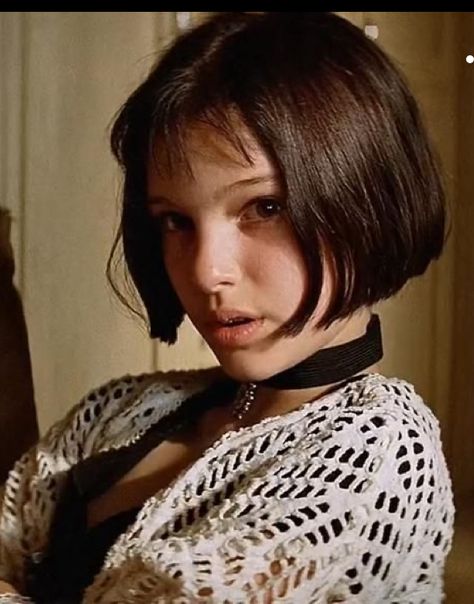 Natalie Portman Mathilda, Leon The Professional Mathilda, Leon Movie, Natalie Portman Leon, Mathilda Lando, The Professional Movie, Leon The Professional, Star Trek 2009, Seung Hwan