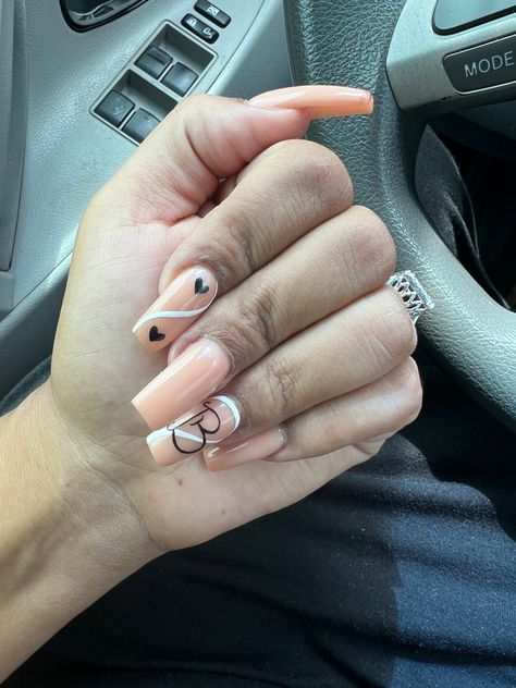 White swirls, black hearts & my favorite peoples initials ❤️ Brandon&Brooklynn Nails With Initials And Heart, White Nails With Initial And Heart, Black Nails With Initials Acrylic, Black Initial Nails, B Initial Nails, Acrylic Nails With Initial, Boyfriend Initial Nails Designs, Initial Acrylic, Boyfriend Initials