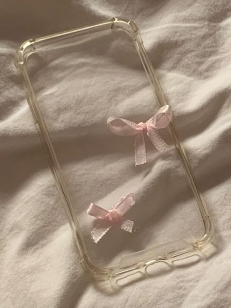 Pose Idea, Pretty Iphone Cases, Pretty Phone Cases, Pink Bows, Pink Girly Things, Aesthetic Phone Case, Everything Pink, Diy Bow, Diy Phone