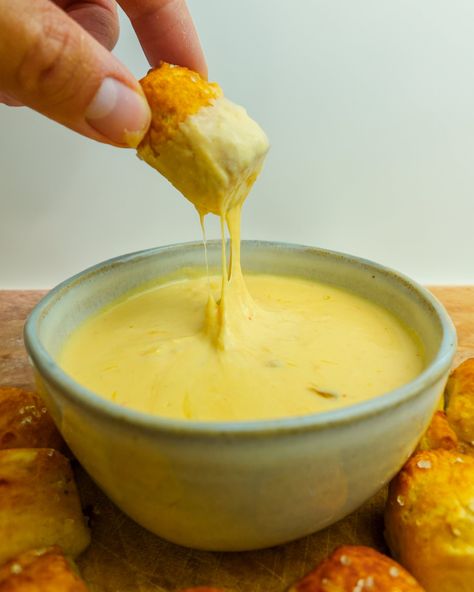 Protein Soft Pretzel Bites With High-Protein Cheese Dip High Protein Dips, Protein Dips, Soft Pretzel Bites, Baking Soda Bath, Quick Dip, Soft Pretzel, Simple Nutrition, Gooey Cheese, Soft Pretzels