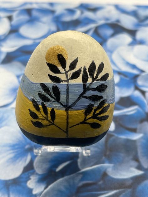 Hand Painted Rock, Boho Botanical Nature Leaf, Pebble Stone Painting Art, Sealed Trees Painted On Rocks, Painted Stones And Rocks, Things To Paint On Rocks, Painting Stones, Stone Artwork, Inspirational Rocks, Leaf Artwork, Diy Rock Art, Paint Rocks