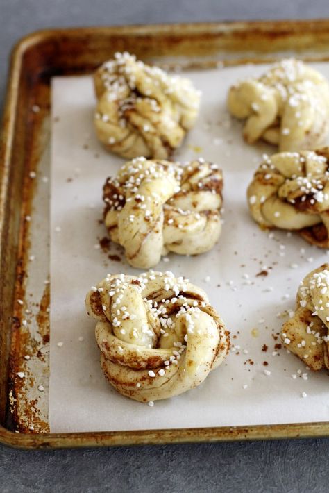 Swedish Cardamom Buns -- Delicious homemade braided Swedish cardamom buns with a spiced filling. Perfect for the holidays! | girlversusdough.com @girlversusdough #girlversusdough #kardemummabullar Swedish Cardamom Buns Recipe, Cardamom Buns Recipe, Swedish Cardamom Buns, Christmas Meal Ideas, Date Sugar, Cardamom Buns, Swedish Food, Christmas Meal, Buns Recipe