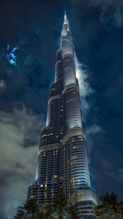 Burj Khalifa Wallpaper, Dubai Wallpaper Hd, Burj Khalifa Photography, Dubai Tower, Pakistan Pictures, Tablet Wallpapers, Japanese Wallpaper Iphone, Apple Iphone Wallpaper Hd, Dubai Aesthetic