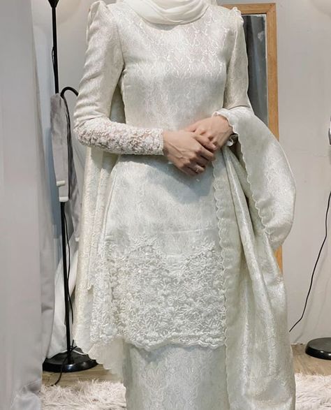 Baju Kurung Moden Style, Malay Wedding Dress, Muslim Wedding Gown, Nikah Outfit, Baju Kahwin, Muslimah Wedding Dress, Nikah Dress, Muslimah Wedding, Baju Kurung Moden