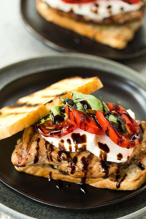 Grilled Chicken Caprese, Chicken Caprese Sandwich, Caprese Sandwich Recipe, Grilled Chicken Sandwich, Grilled Potato Salad, Chicken Caprese, Mozzarella Sandwich, Caprese Sandwich, Marinating Chicken Breast