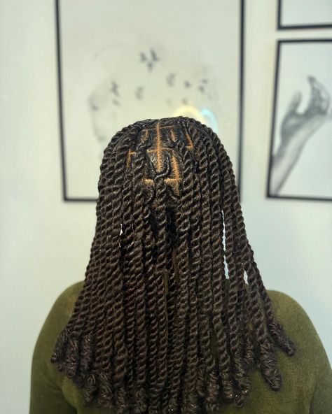 First time doing invisible locs 🤭 In love with the outcome😍😍 Invisible Locs, Locs, First Time, In Love