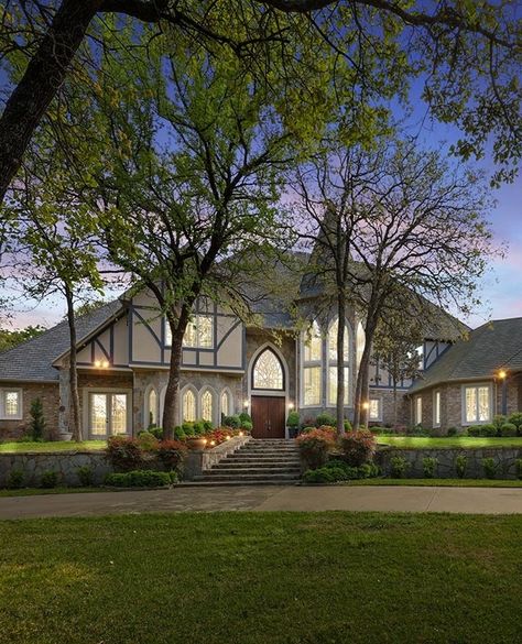 Gourmet Kitchen Design, Southlake Texas, Multigenerational Living, Coffee Table Magazine, Outdoor Paradise, Ft Worth, Home Magazine, Entrance Gates, Keller Williams