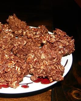 Porcupine Cookies Porcupine Cookies, Porcupines Recipe, Porcupines In A Skillet, Porcupine Meatballs Easy, Porcupine Eating Corn, Cuban Dishes, No Bake Brownies, Cuisine Recipes, Toasted Coconut