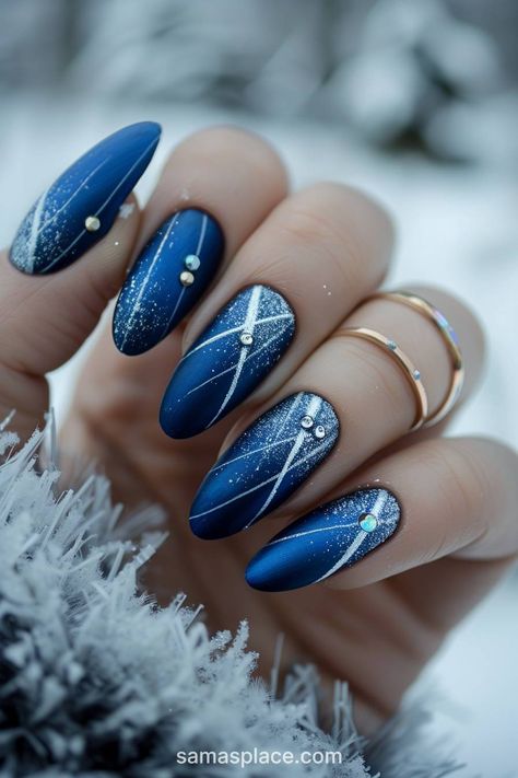 Chevron Chrome New Years Nails, Teal Winter Nails, Blue Snow Nails, January Blue Nails, Ice Nails Designs, Blue New Years Nails, Dark Blue Christmas Nails, Silver And Blue Nails, January Gel Nails