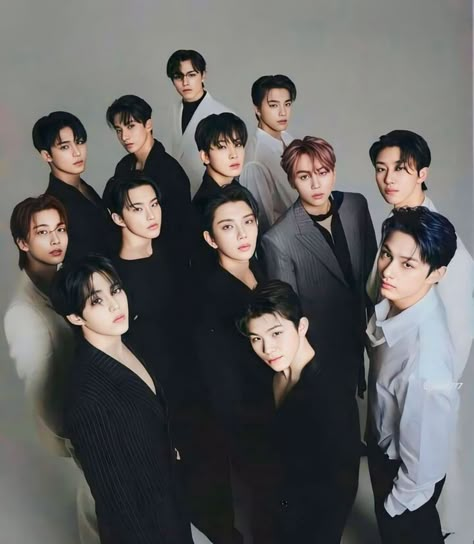 S.coups Seventeen, Won Woo, Boyfriend Wallpaper, Seventeen Going Seventeen, Seventeen Magazine, Seventeen Scoups, Joshua Hong, Going Seventeen, Photo Grouping