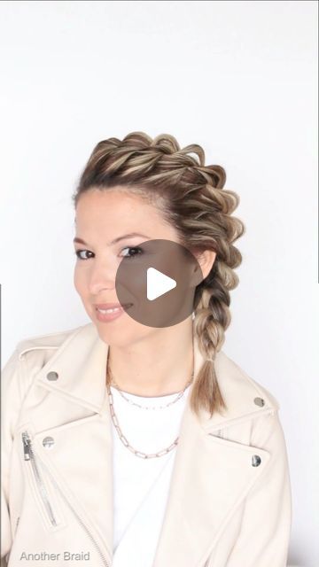 Side French Braid Short Hair, Faux Dutch Braid Tutorial, How To Do Half Up Half Down French Braid, French Braid Tool Tutorial, Cheat French Braid, French Braid Hack, Durch Braid Tutorial Step By Step, Braid Hack, French Braid Short Hair