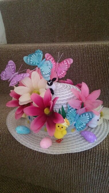 Spring Hat Day At School, Spring Day Hats For Kids, Diy Easter Hats For Kids, Easter Bonnets For Women, Diy Easter Bonnet, Easter Bonnet Ideas Girls Diy, Kids Easter Bonnet, Easter Bonnet Diy, Easter Bonnet Competition Ideas