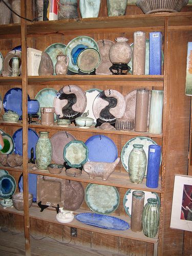 McCarty's Pottery | Flickr - Photo Sharing! Peters Pottery, Mccarty Pottery, Pottery Display, Southern Art, Delta Girl, Mississippi Delta, Diy Pottery, Pottery Plates, Pottery Making