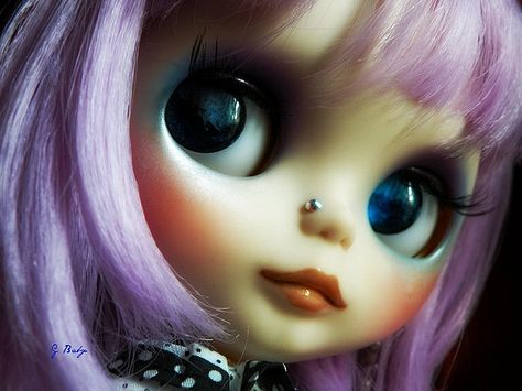 lilac Blythe Face, Lavender Cottage, Purple Reign, Gorgeous Clothes, Cute Teddy Bears, Doll Parts, Blythe Doll, Ball Jointed Dolls, So Sweet