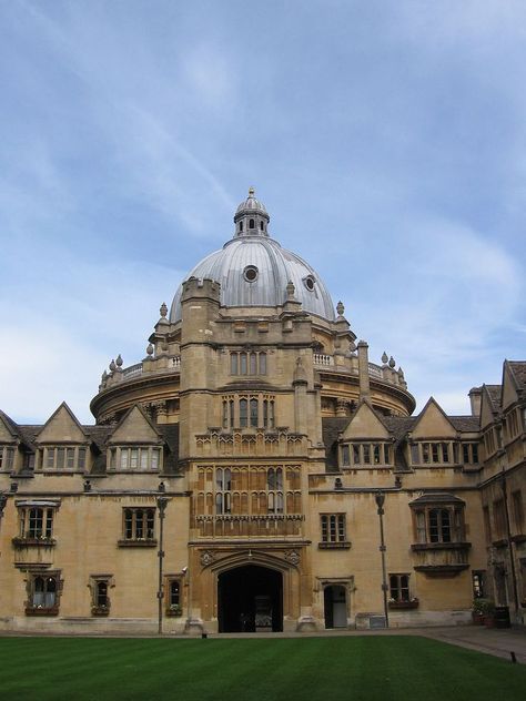 Brasenose College Oxford, Peace Corner, University Inspiration, Oxford United Kingdom, Oxford City, Castles In England, Oxford England, Home City, Scotland Highlands