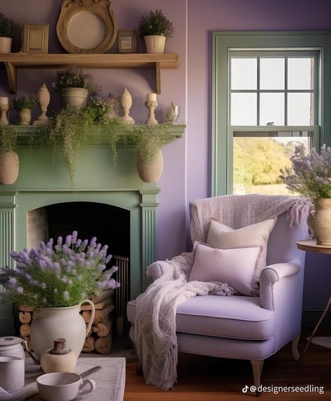 Lavender Living Room, Purple Cottage, Sustainable Living Room, Deco Pastel, Purple Living Room, Lash Room, Country Cottage Decor, Cottage Living Rooms, Cottage Interiors