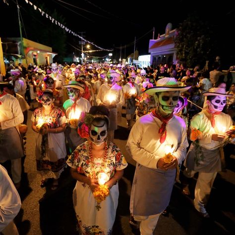 go to Merida: You can partake in amazing Día de Los Muertos celebrations stateside, but there’s nothing quite like experiencing the festive tradition in its homeland Mexico Day Of The Dead, Passport Pictures, Day Of Dead, Hispanic Culture, Aztec Culture, Mexican Holiday, Sugar Skull Makeup, Colorful Skulls, Skull Painting