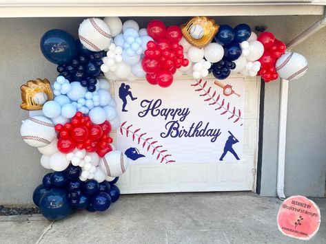 Baseball Theme Balloon Garland, Sports Balloon Garland, Baseball Themed Balloon Arch, Baseball Party Balloon Garland, Baseball Theme Balloons, Dodgers Theme Party Ideas, Baseball Party Balloon Arch, Rookie Of The Year Balloon Arch, Baseball Theme Backdrop