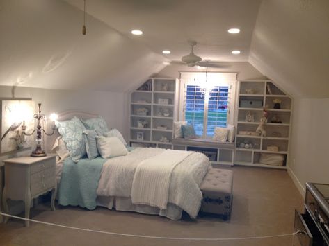 LOVE OF HOMES: Decorated "Girl" Bedrooms...Parade Of Homes (Part 2} Bonus Room Decorating, Bonus Room Bedroom, Bonus Room Design, Built In Window Seat, Room Above Garage, Bonus Room Ideas, Small Window, Attic Renovation, Attic Remodel