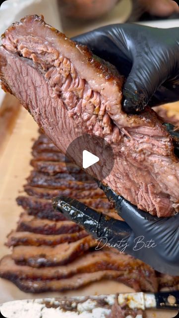 Pellet Grill Brisket, Brisket In The Oven, Grilled Brisket, Barbecue Seasoning, Brisket Oven, Smoked Beef Ribs, Beef Brisket Recipes, Pastrami Sandwich, Smoked Beef Brisket