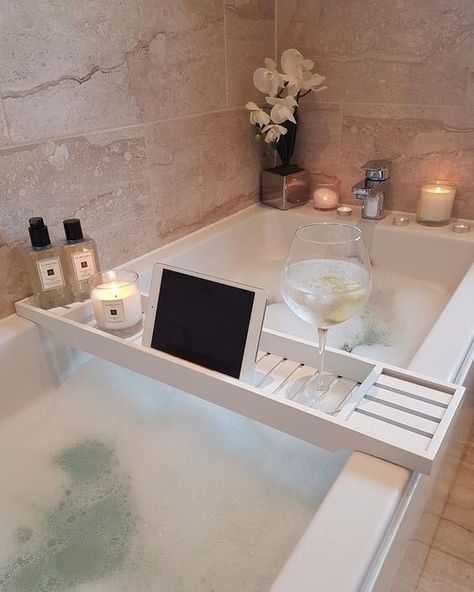 Bath Trays, Aesthetic Bath, Bath Aesthetic, Bathtub Decor, Dream Bath, Aesthetic Bathroom, Dream Bathrooms, Dream Apartment, Relaxing Bath