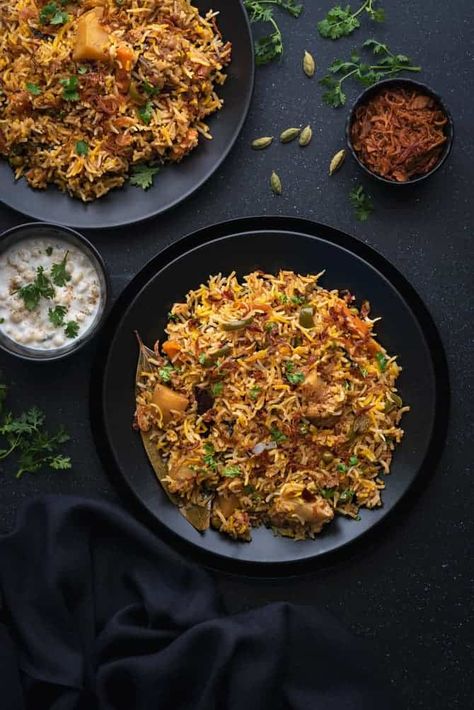 Best Instant Pot Vegetable Biryani Recipe - It's light, easy to cook and so yummy. Fragrant basmati rice cooked with choice of mixed vegetables, basic Indian spices and herbs is just irresistible. The one pot biryani recipe that gives you fluffy, aromatic and flavourful meal that is ready under 30 minutes. #InstantPot #biryani #vegetable #Easy #Indian #Recipe #HowToMake #photography #rice #PressureCooker Veg Biryani Photography, Indian Raita, Non Veg Food, Vegetable Biryani Recipe, Vegetable Biryani, Indian Food Photography, Veg Biryani, Veg Food, Non Veg