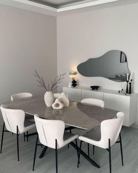 Grey Dining Tables, Minimalist Dining Room, Home Design Living Room, Decor Home Living Room, Minimalist Living Room, Modern Dining Room, Design Case, Dining Room Design, Room Table