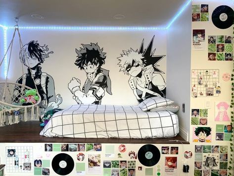 Cute Anime Room Ideas, Anime Shelves, Anime Bedroom Ideas, Mha Manga, Ideas Habitaciones, Teenage Boy Room, Simple Anime, Small Room Design Bedroom, Manga Wall