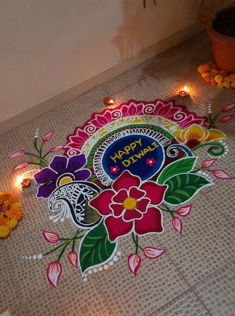 Rangoli Design Ganapati, Devdiwali Rangoli, Diwali Rongali Easy, Old Rangoli Designs, Diwali Flower Decoration Rangoli Designs, Flower Design Rangoli Diwali, Rangoli Designs Ganpati Festival, Diwali Dot Rangoli, Rangoli Designs Asthethic