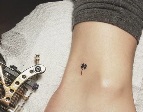 180+ Cute Tiny Tattoos Ideas for Women (2023) - TattoosBoyGirl Shamrock Tattoo, Leaf Clover Tattoo, Four Leaf Clover Tattoo, Clover Tattoo, Shamrock Tattoos, Clover Tattoos, Cat Tattoos, Inspiration Tattoos, Cute Tiny Tattoos