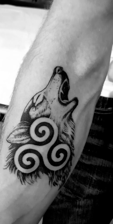 Delta Tattoo, Half Sleeve Tattoos Wolf, Teen Wolf Tattoo, Greek Symbol Tattoo, Wolf Pack Tattoo, Howling Wolf Tattoo, Unique Half Sleeve Tattoos, Small Wolf Tattoo, Celtic Tattoo Designs