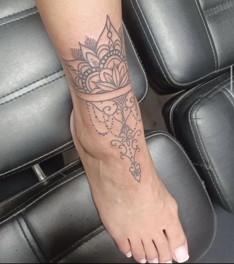 Lower Front Leg Tattoos Women, Front Calf Tattoos For Women, Tattoo Behind Leg, Mandala Foot Tattoos For Women, Mandala Shin Tattoo, Baddie Leg Tattoos, Ankle Tattoo Mandala, Front Ankle Tattoos, Mandala Foot Tattoo