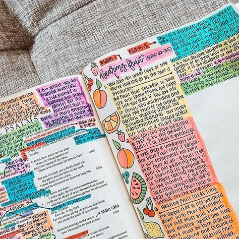 Brenna on Instagram: "Psalm 1 … I got a new Bible and I’ve been using it for a couple months now. It’s not a journaling Bible… It’s the first “non-journaling” Bible I’ve used in YEARS, and it’s actually an interleaved, which means that for every page of text, there is one blank one. I’ve had this one sitting on my shelf and have been wanting to see how studying goes with it. 👀 Have you ever heard of an interleaved Bible? If you have one, let me know how you use it! #bible #biblejournaling # Psalms 2 Bible Journaling, Psalm 1 Bible Journaling, Interleaved Bible Journaling, Interleaved Bible, Journaling 2024, Bible Journaling Pages, Jesus Journal, Bible Highlighting, Esv Journaling Bible