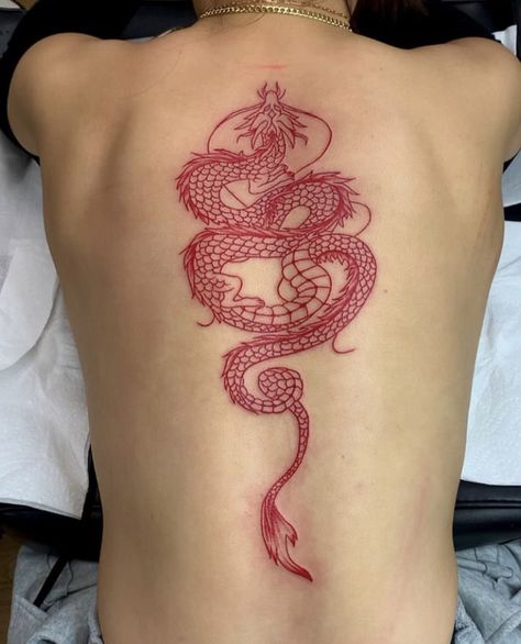 Dragon Tattoo Back, Red Dragon Tattoo, Tato Minimal, Chinese Dragon Tattoos, Dragon Tattoo For Women, Spine Tattoos For Women, Red Tattoos, Dragon Tattoo Designs, Spine Tattoo