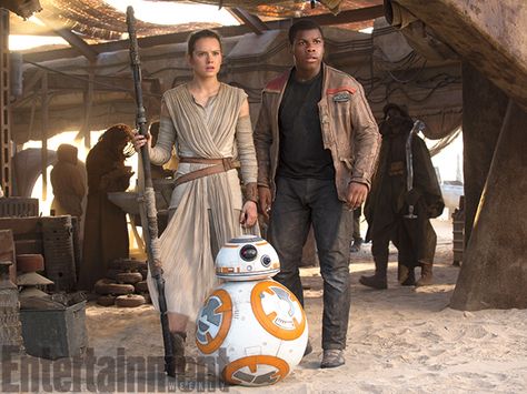 Episode VII Wolverine 2009, Rey And Finn, Dark Maul, Rey Costume, Rey Cosplay, Jar Jar Binks, Star Wars Rey, Star Wars Vii, Star Wars 7