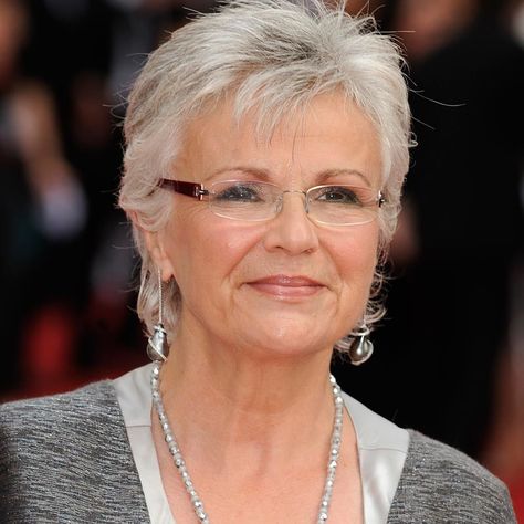 Julie Walters Hair, Choppy Layered Hairstyles, Julie Walters, Katie Price, Chic Short Hair, Short Hairstyles Fine, Over 60 Hairstyles, Hair Styles 2014, 2015 Hairstyles