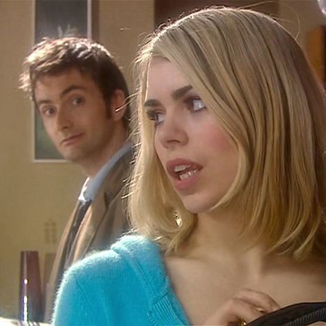 Tenrose Fanart, Rose Tyler Icon, Doctor Who And Rose, Rose Tyler And The Doctor, 10 And Rose, Tenth Doctor Icon, 10th Doctor And Rose, Doctor Who Icons, Time Petals