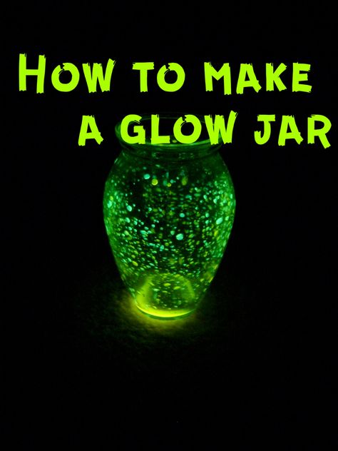 directions on how to make a glow jar and includes family devotion Word Lights, Glow Jar, Glow Stick Jars, Glow Crafts, Glow Jars, Jesus Crafts, Light Activities, Family Devotions, Salt And Light