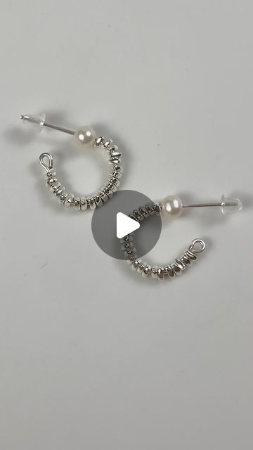 Pearl Earing Ideas, Diy Earrings Pearl, Wire Earrings Handmade, Wire Wrapping Tutorial, Wire Work Jewelry, January 26, Work Jewelry, Ear Stud, Ear Rings