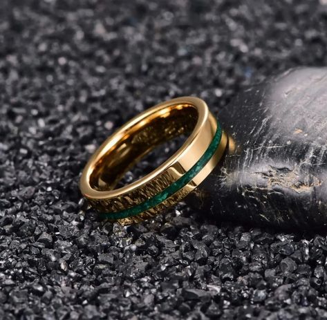 On the search for some epic mens engagement rings? In our full guide to engagement rings for men, we're sharing our favorites! Inexpensive Jewelry, Promise Band, Malachite Rings, Mens Engagement, Tungsten Carbide Rings, Wolfram, Men's Jewelry Rings, Engagement Rings For Men, Tungsten Ring