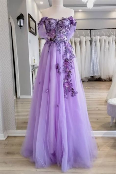 Elegant Prom Dresses Unique, Prom Dresses Unique, Floral Prom Dress, Floral Velvet Dress, Prom Dress Inspo, Velvet Dress Designs, Floral Prom Dresses, Prom Dress Ideas, Best Prom Dresses