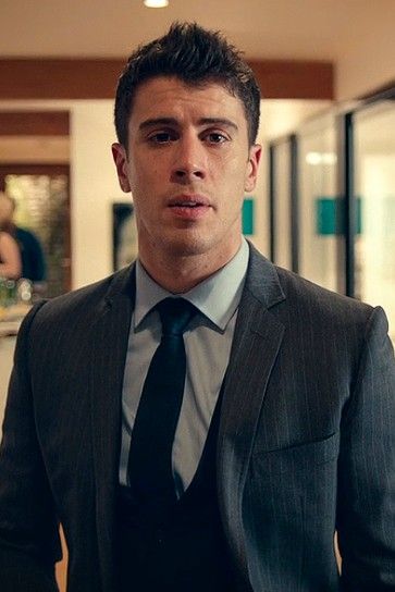 Toby Kebbell in Black Mirror Hot British Actors, Shane Meadows, Toby Kebbell, Male Celebs, Charlotte Casiraghi, Amber Heard, Elle Fanning, British Actors, Dream Guy