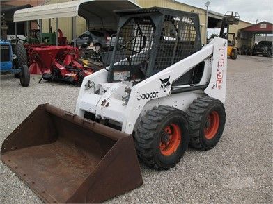 Bobcat 835s, 853, 853h, 863, & 873 Backhoe Service Repair cat excavator service Cat Excavator, New Holland Tractor, Skid Steer, Skid Steer Loader, Tractor Parts, Bookmarks Printable, Parts Catalog, New Holland, Repair And Maintenance