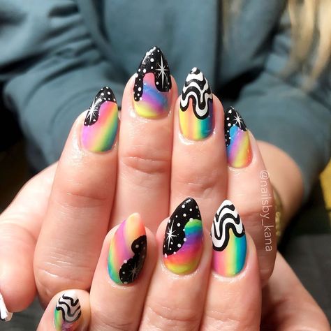 Nail Designs Trippy, Trippy Nail Ideas, Hippie Nails Simple, Trippy Nail Art, Trippy Nails, Mens Nails, The Audacity, Hippie Nails, Edgy Nails