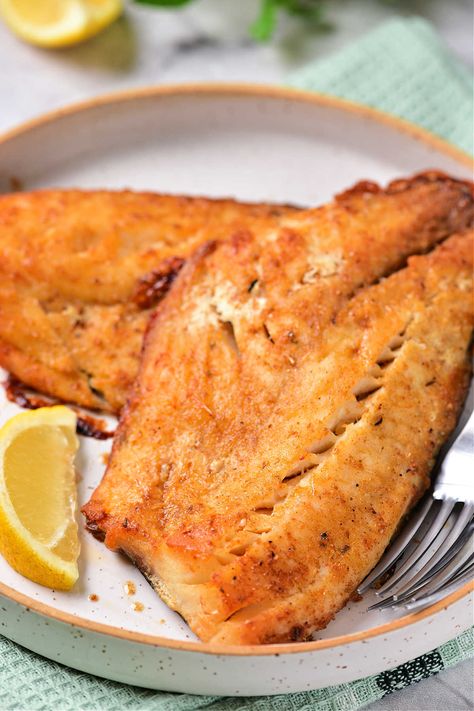 Baking frozen fish fillets is easy! This is how to get frozen fish to tender perfectly with no breading to create a healthy high protein meal Frozen Flounder Recipes Baked, Baked Frozen Fish, Fried Fish In Air Fryer, Fish Recipe Ideas, Flounder Recipes Baked, Flounder Fillet Recipes, Fish Filet Recipes, Fish In Air Fryer, How To Cook Flounder